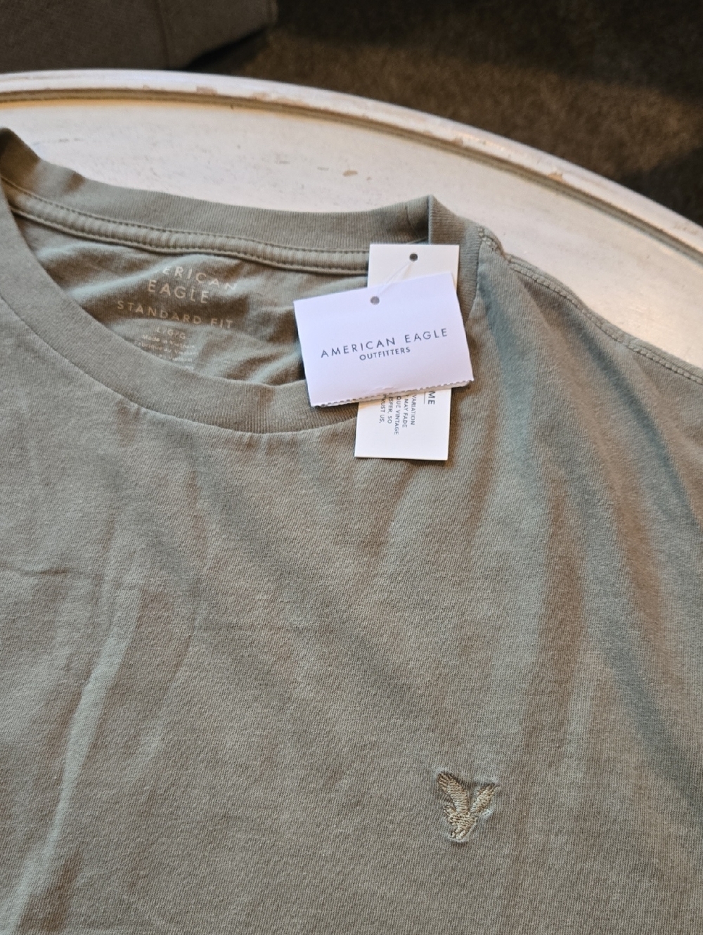New! American Eagle Standsrd Fit Large Men's TEE